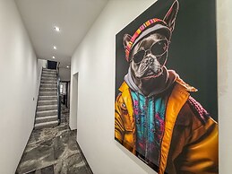 Santi House