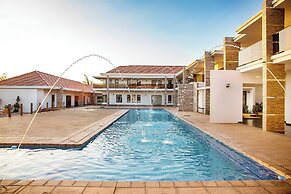 Platinum Lodge