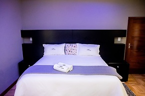 Platinum Lodge