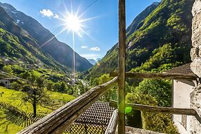 Rustico Over The Bridge Verzasca