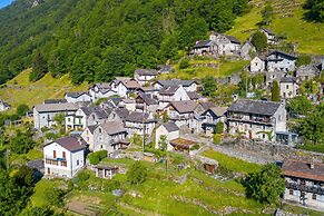 Rustico Over The Bridge Verzasca