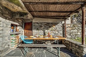 Rustico Over The Bridge Verzasca