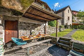 Rustico Over The Bridge Verzasca