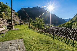 Rustico Over The Bridge Verzasca