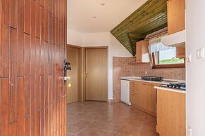 Vineyard Cottage Brodaric