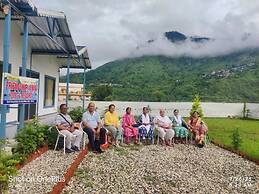 Friendship Inn Hotel & Resorts