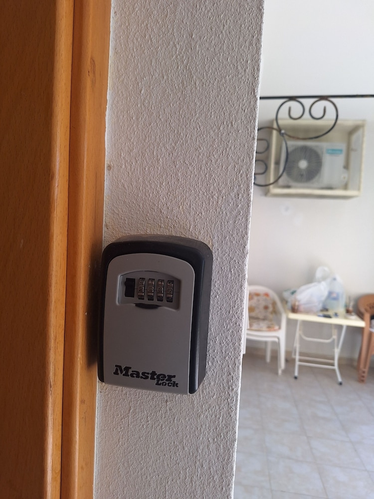 Charming Kalecik Apartment With Shared Pool and Free Parking
