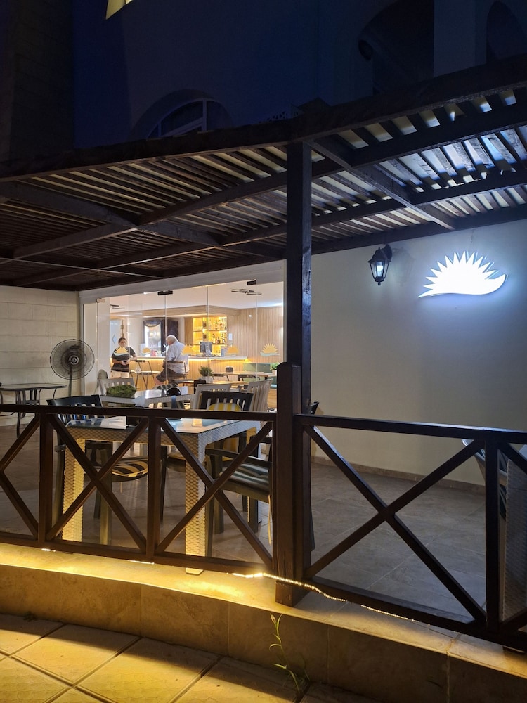 Charming Kalecik Apartment With Shared Pool and Free Parking