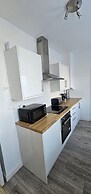 Cozy 3-bed House in Dagenham