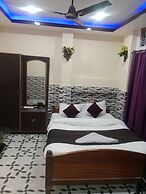 Hotel gayatri