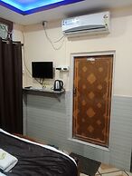 Hotel gayatri