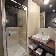 BRIT HOTEL CONFORT ALENCON