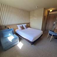 BRIT HOTEL CONFORT ALENCON