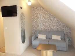 BRIT HOTEL CONFORT ALENCON