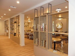 BRIT HOTEL CONFORT ALENCON