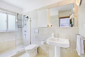 Golf Villa in Bavaro - Pool, Jacuzzi, Staff