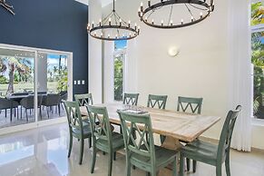 Golf Villa in Bavaro - Pool, Jacuzzi, Staff