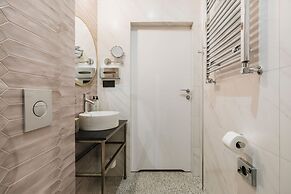 Colette by StayLab