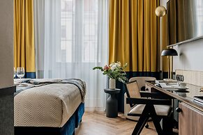 Colette by StayLab