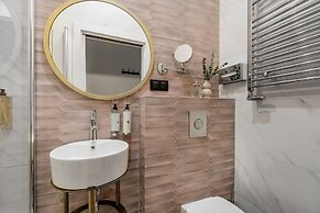 Colette by StayLab
