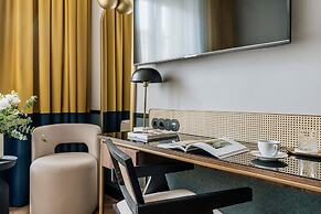Colette by StayLab
