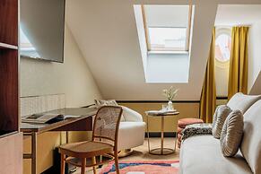 Colette by StayLab