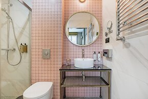 Colette by StayLab