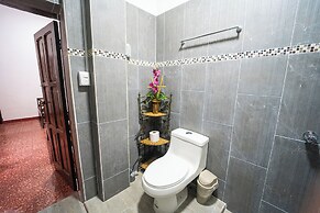 503 Casa Hostal