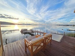 casitas del titicaca peru