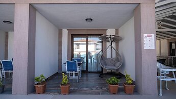 Cunda Say Resort
