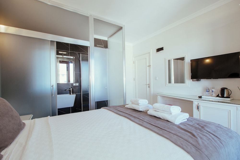 Cunda Say Resort