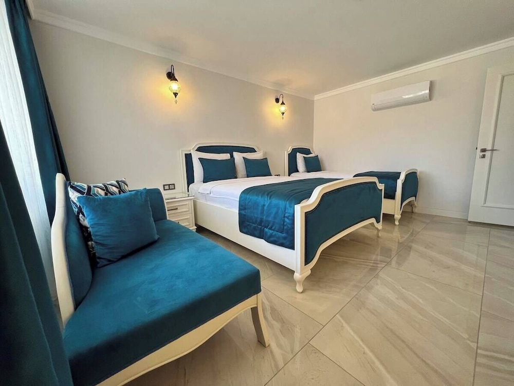 Cunda Say Resort