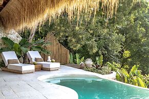 Munay Wasi Uluwatu