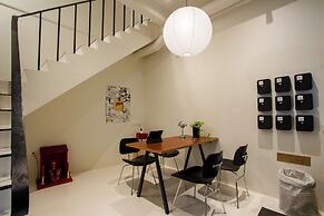 Dear Sunday Hometel Bangkok