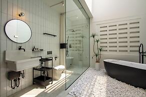Dear Sunday Hometel Bangkok