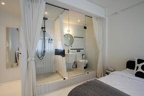 Dear Sunday Hometel Bangkok
