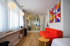 Dear Sunday Hometel Bangkok