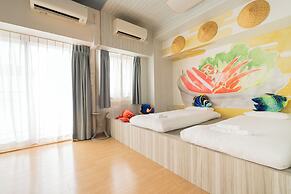 V Boutique House