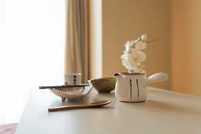 V Boutique House