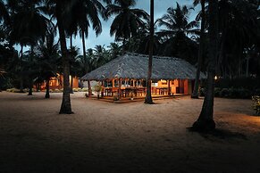 Roshanne Beach Resort