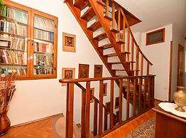 Palace Andreis
