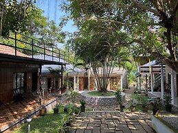 Puthooram Sea View Resort Varkala