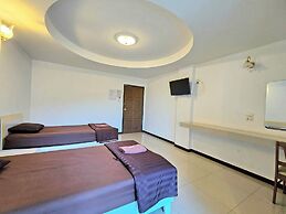 Grand Place Resort