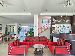 Grand Place Resort