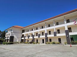 Grand Place Resort