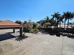 Grand Place Resort