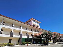Grand Place Resort
