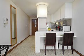Maison Privee - Fabulous Studio w/ Direct Burj Khalifa Views