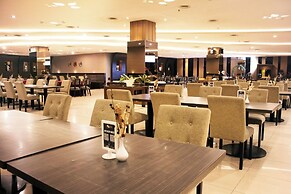 Grand Serpong Hotel