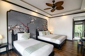 Vang Luang Hotel